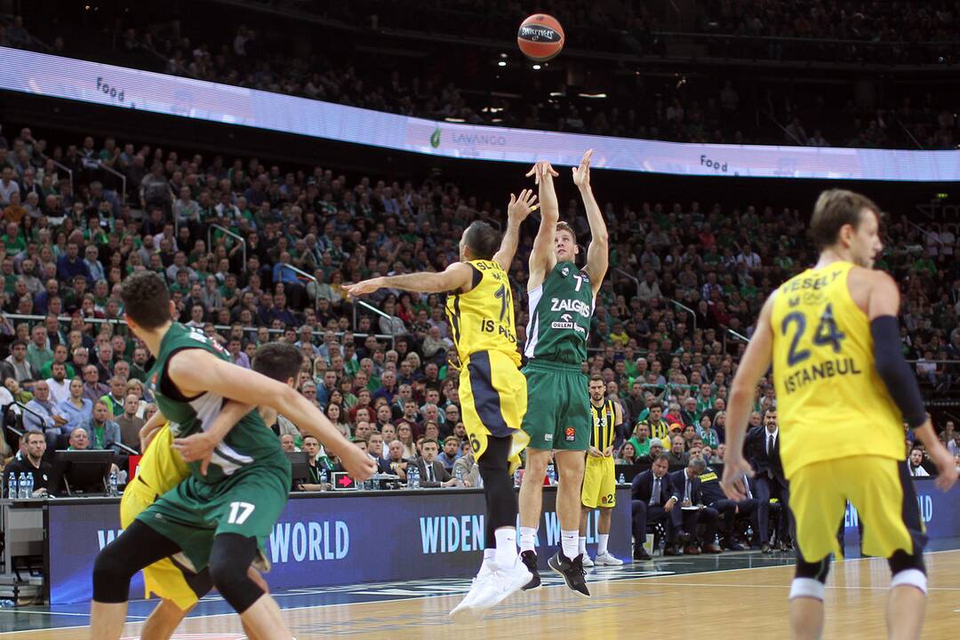 Eurolyga: „Žalgiris“ – „Fenerbachce“ 75:82