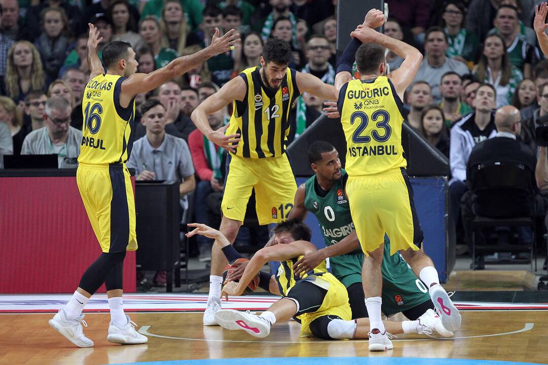 Eurolyga: „Žalgiris“ – „Fenerbachce“ 75:82