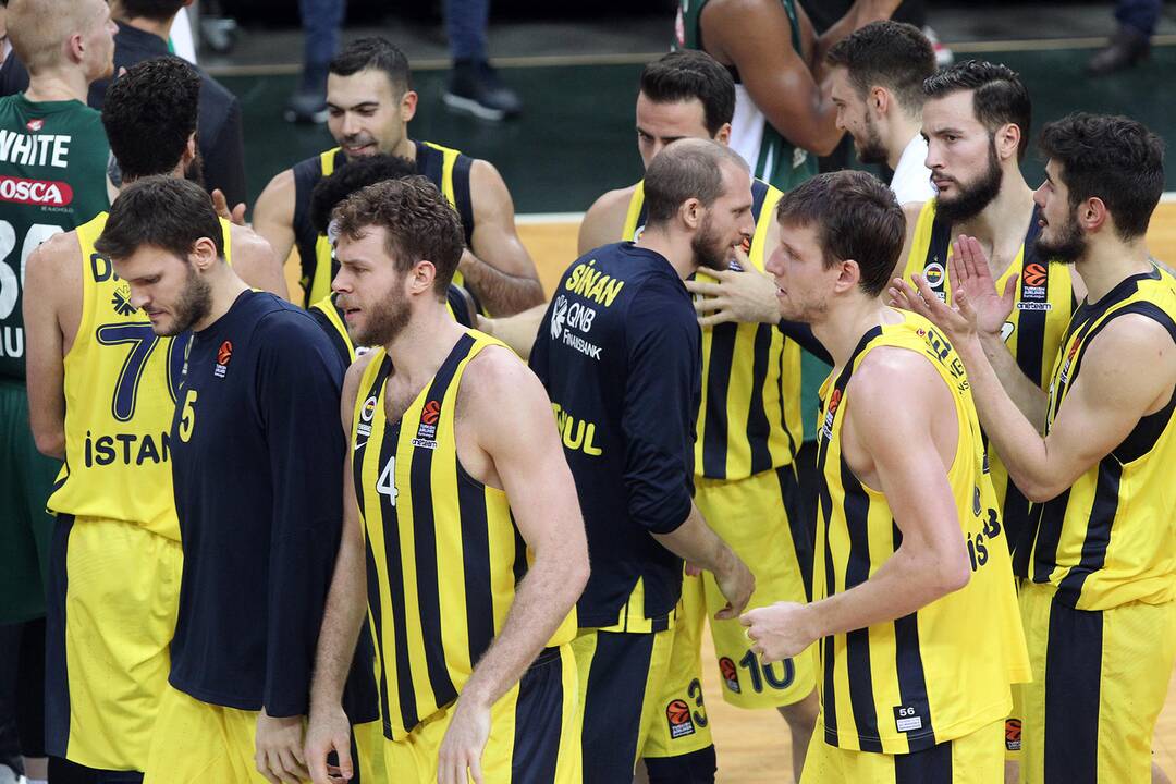 Eurolyga: „Žalgiris“ – „Fenerbachce“ 75:82