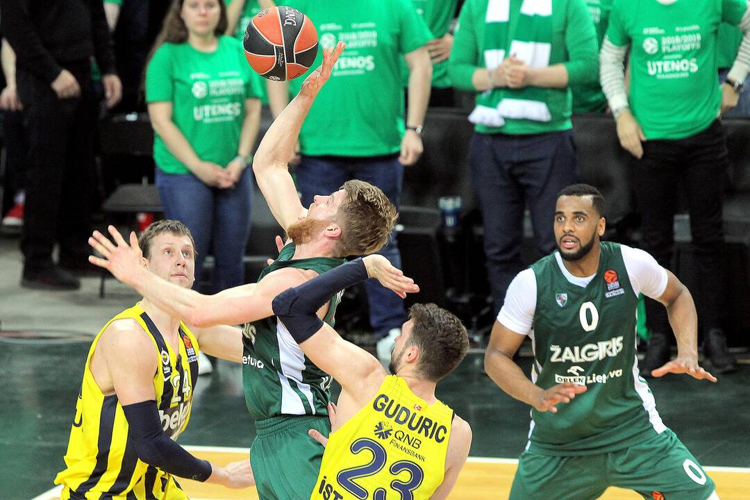 Eurolygos ketvirtfinalis: „Žalgiris“ – „Fenerbahce“ 57:66