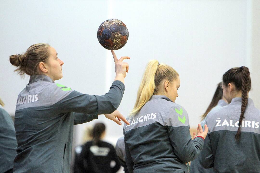 LRF taurės finalas: „Žalgiris“ – „Garliava“ 32:30
