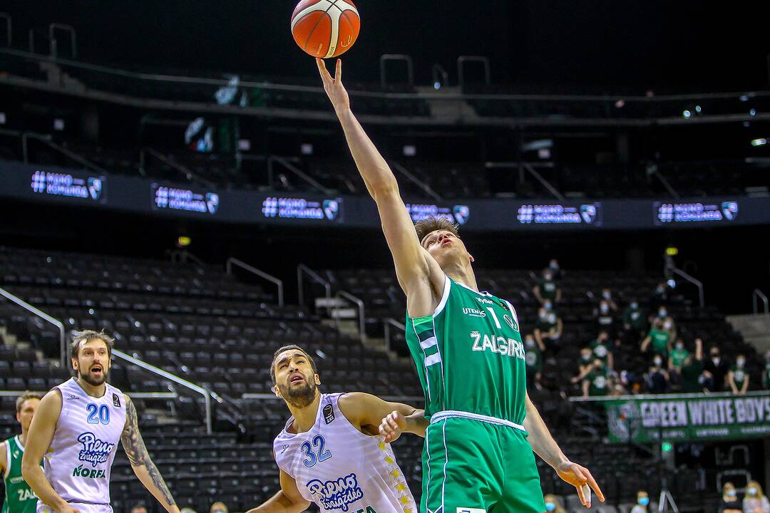 LKL: „Žalgiris“ – „Pieno žvaigždės“ 107:83