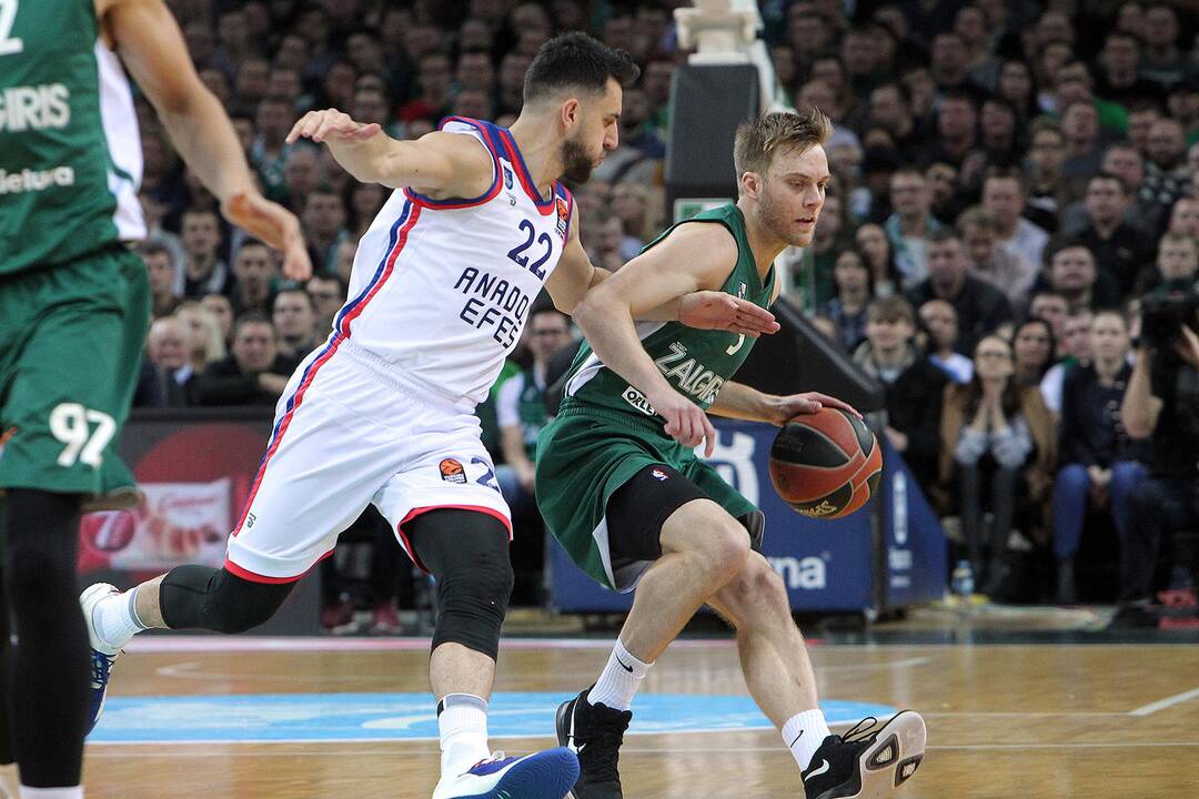 Eurolyga: „Žalgiris“ – „Anadolu Efes“ 58:79