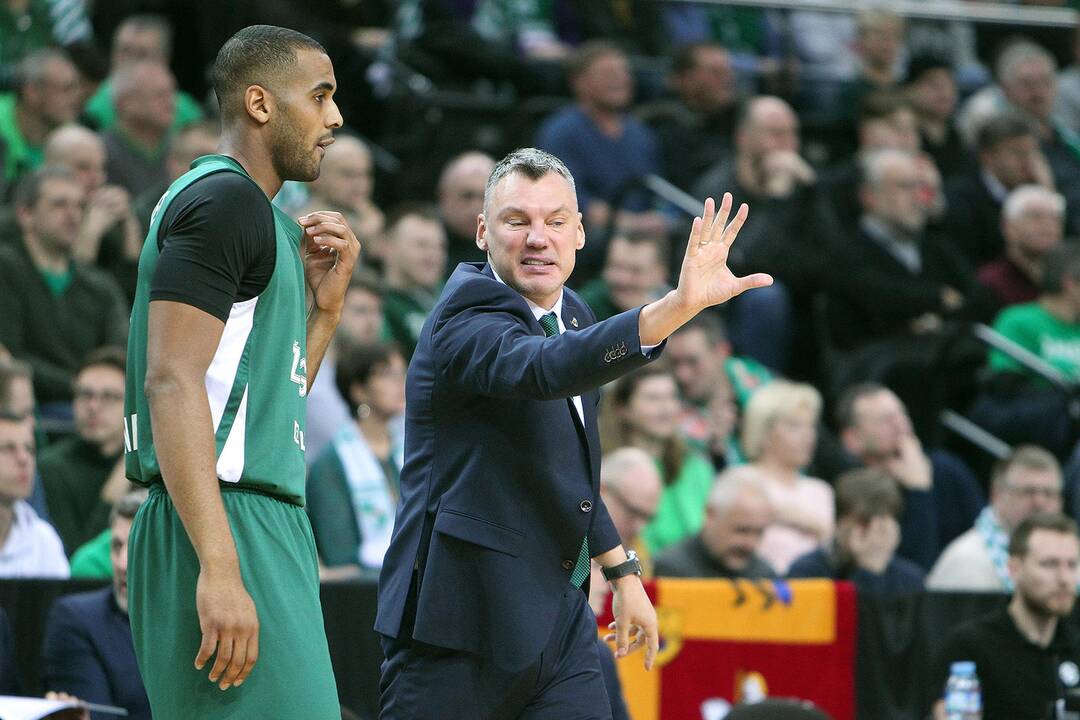 Eurolyga: „Žalgiris“ – „Anadolu Efes“ 58:79