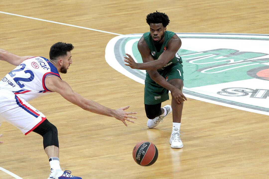 Eurolyga: „Žalgiris“ – „Anadolu Efes“ 58:79