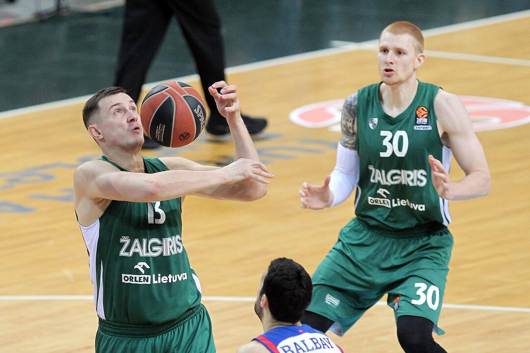 Eurolyga: „Žalgiris“ – „Anadolu Efes“ 58:79