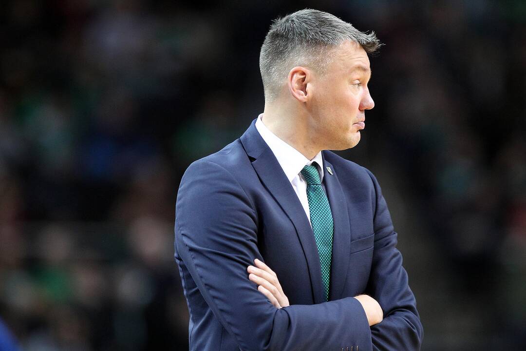 Eurolyga: „Žalgiris“ – „Anadolu Efes“ 58:79