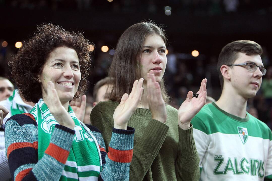 Eurolyga: „Žalgiris“ – „Anadolu Efes“ 58:79