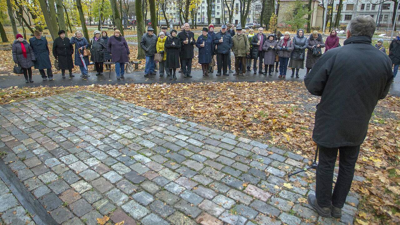 Pagarbos žvakutės – Lietuvos partizanams