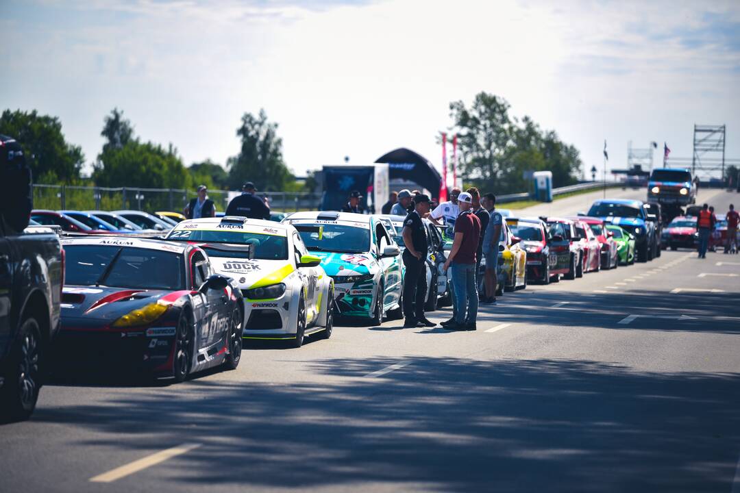Palanga alsuoja „Aurum 1006 km lenktynių“ ritmu