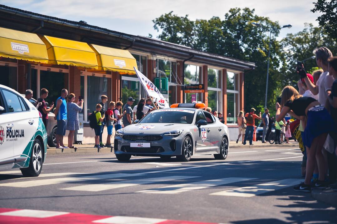 Palanga alsuoja „Aurum 1006 km lenktynių“ ritmu