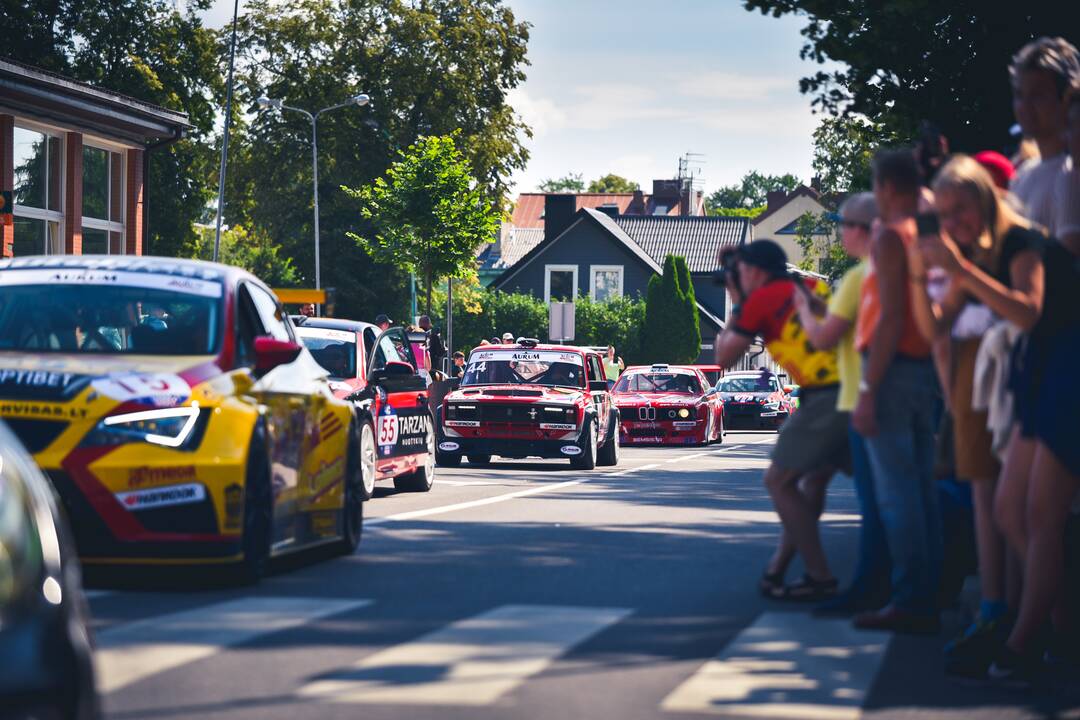 Palanga alsuoja „Aurum 1006 km lenktynių“ ritmu