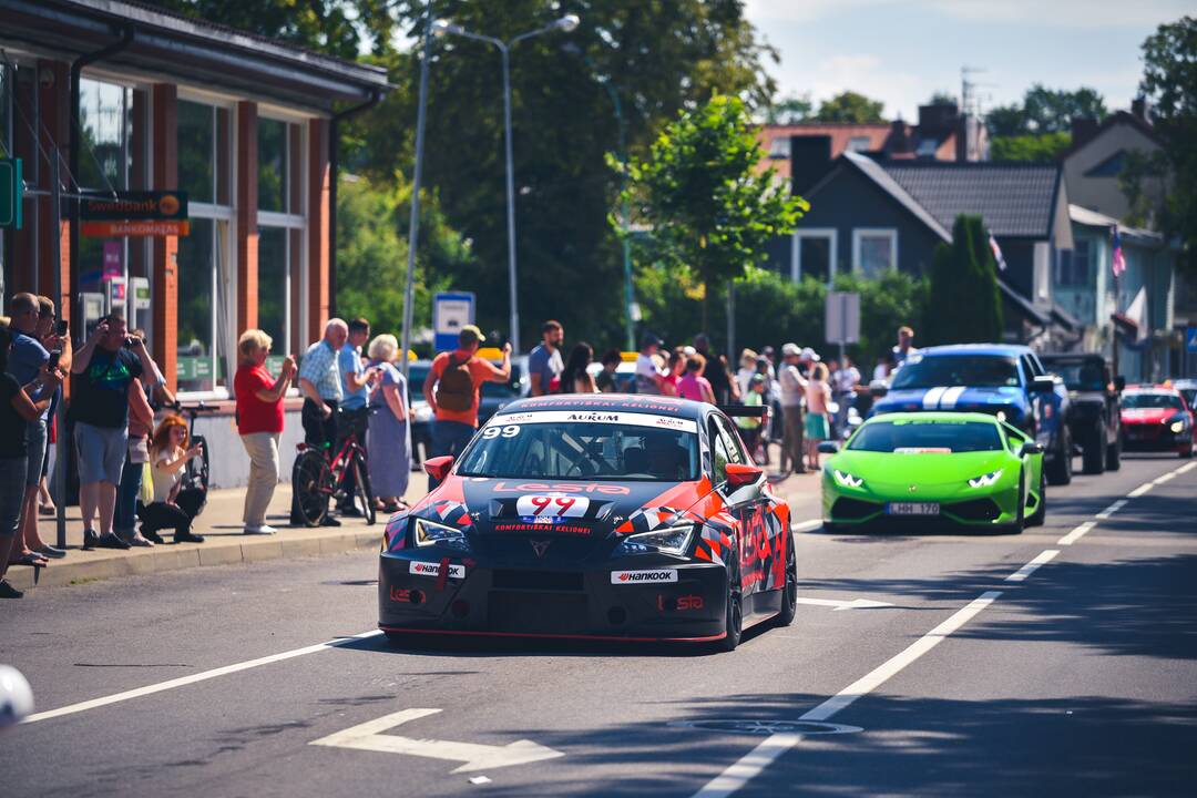 Palanga alsuoja „Aurum 1006 km lenktynių“ ritmu
