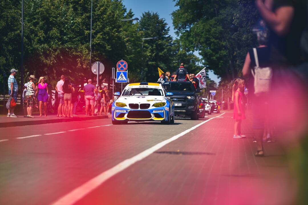 Palanga alsuoja „Aurum 1006 km lenktynių“ ritmu