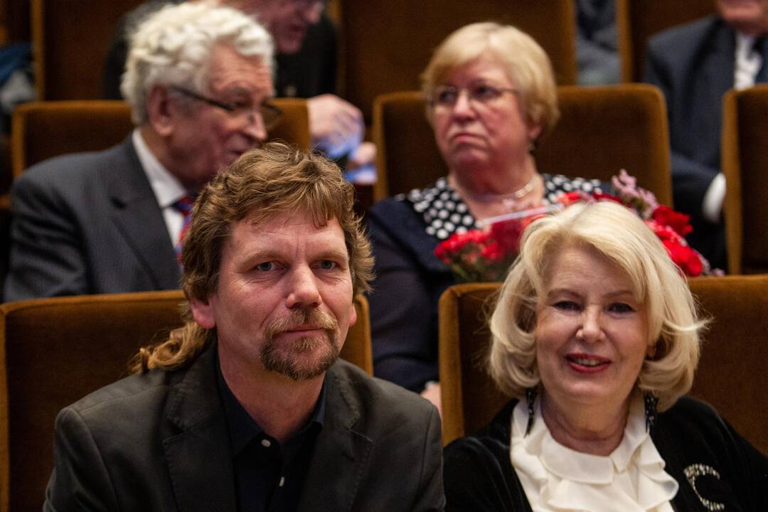 Įteiktos Vyriausybės kultūros ir meno premijos 