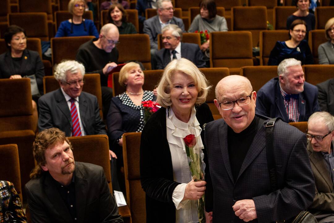 Įteiktos Vyriausybės kultūros ir meno premijos 