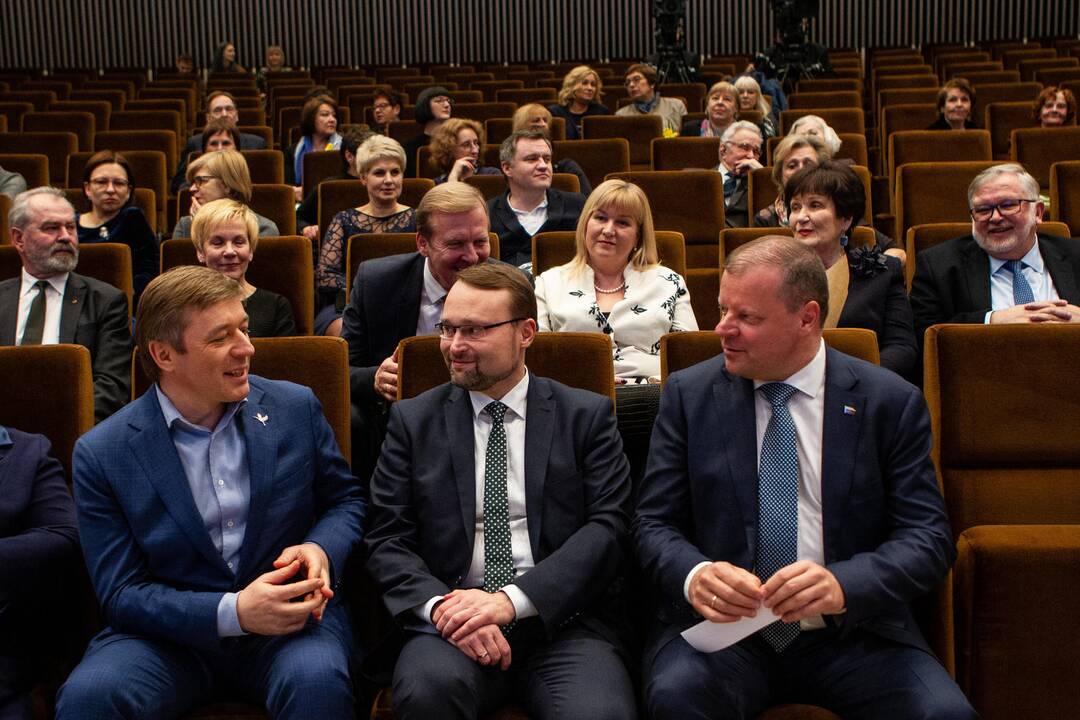Įteiktos Vyriausybės kultūros ir meno premijos 