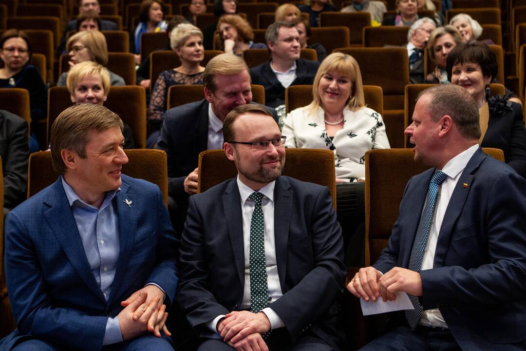 Įteiktos Vyriausybės kultūros ir meno premijos 