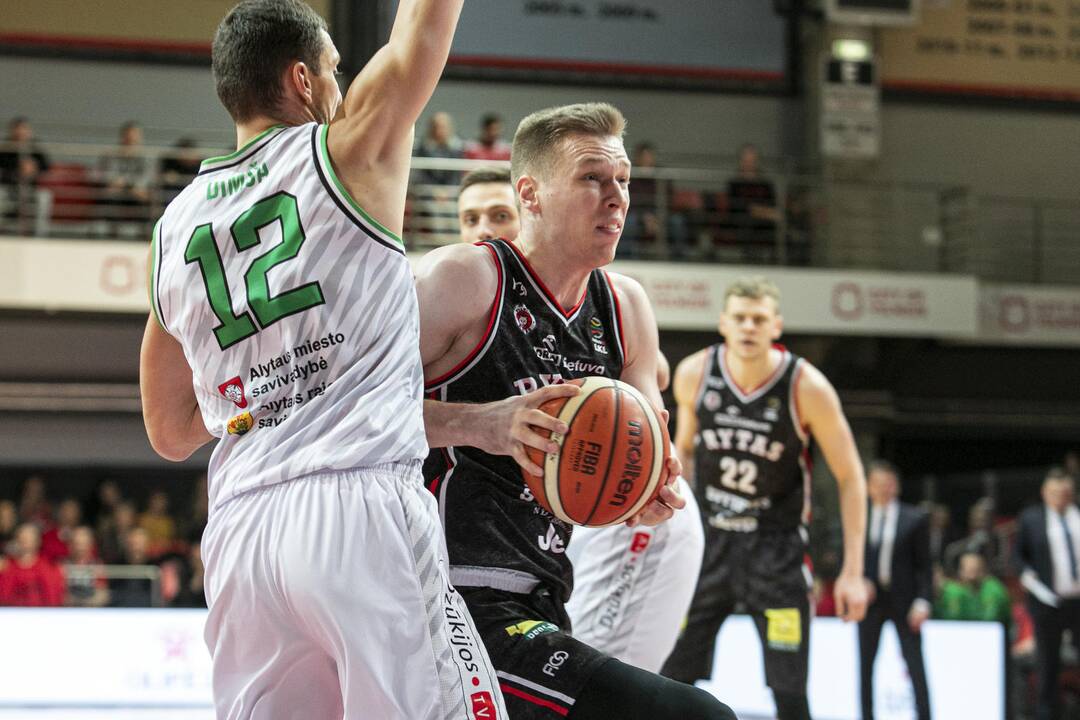 LKL:  Vilniaus „Rytas“ – Alytaus „Sintek-Dzūkija“  98:85
