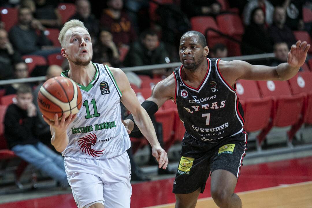 LKL:  Vilniaus „Rytas“ – Alytaus „Sintek-Dzūkija“  98:85