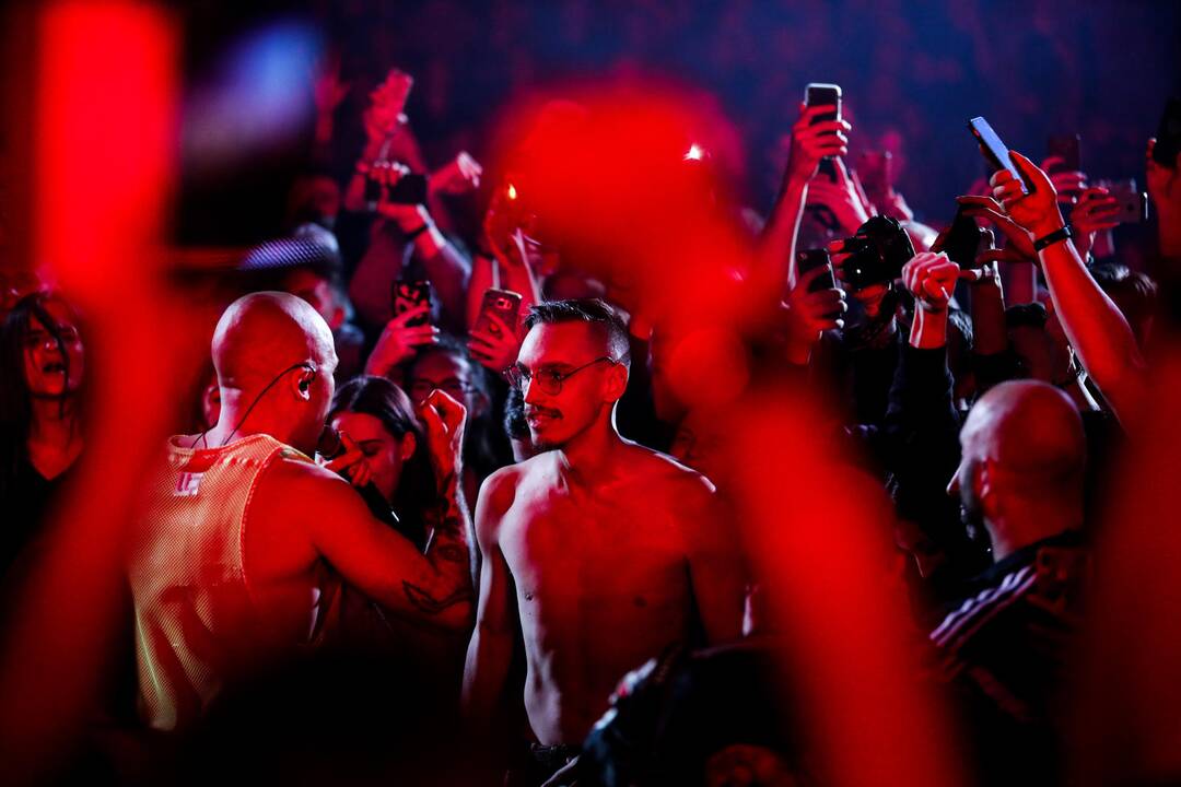 „Žalgirio“ arenoje – V. Bareikio koncertas „Ežero dugne“