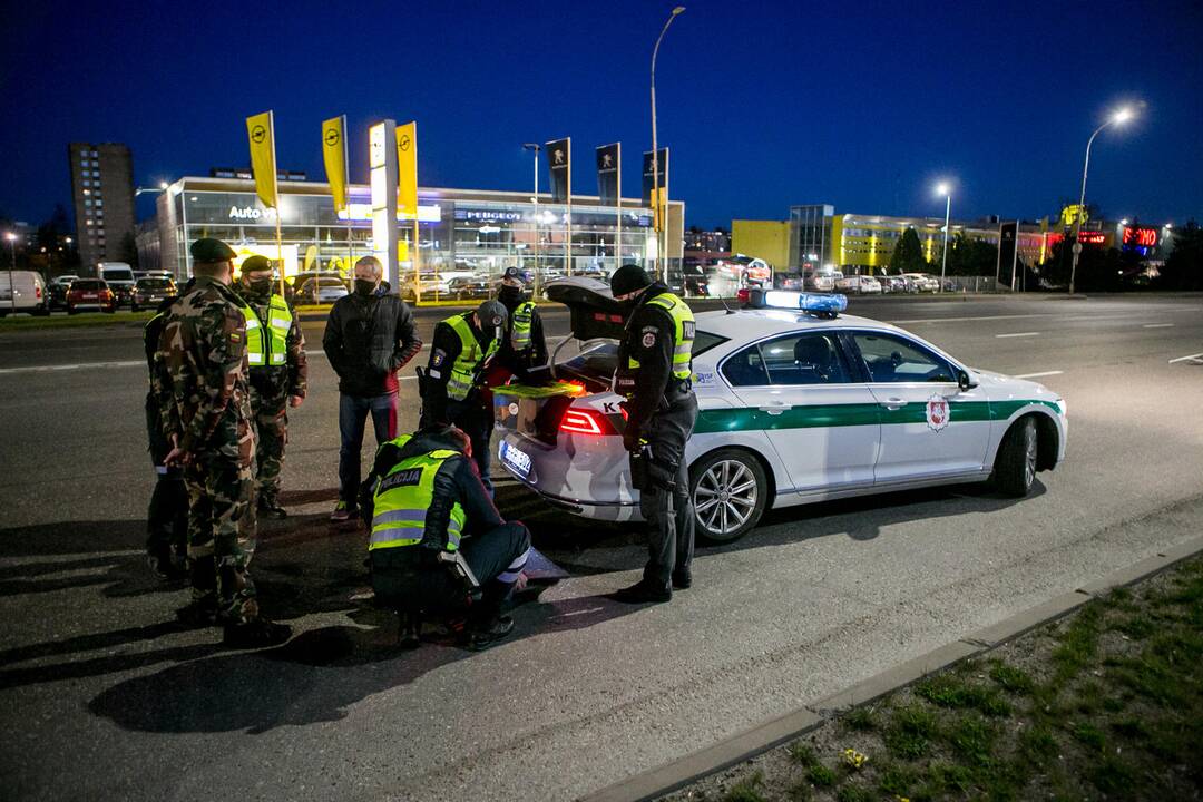 Kaunas uždaromas beveik trims paroms
