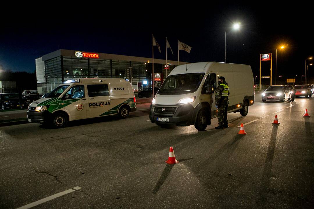Kaunas uždaromas beveik trims paroms