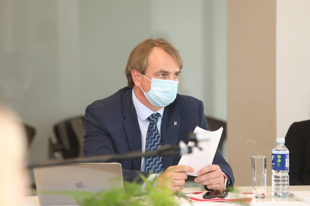 Aktualu: LSMU nuotolinė visuomenės sveikatos konferencija apjungė įvairių sričių specialistus, kurie pasidalijo savo patirtimi ir įžvalgomis. 