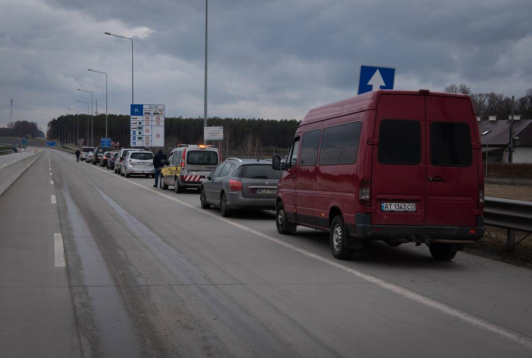 Ukrainiečiai traukiasi į Europą