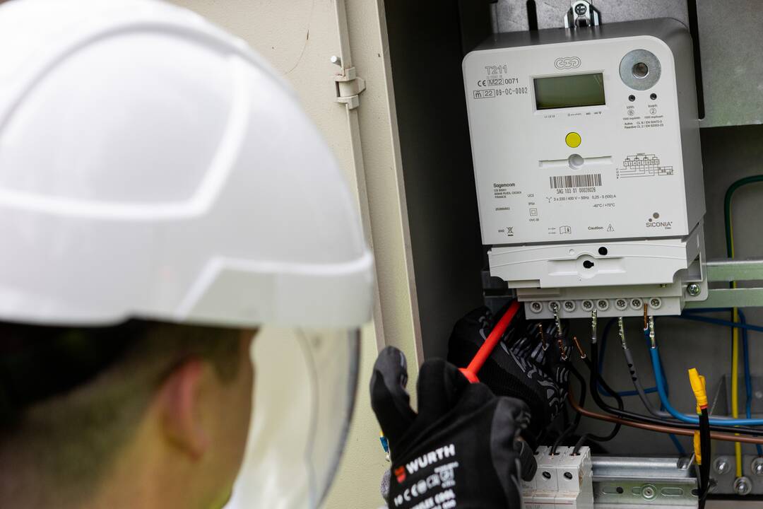 ESO pradėjo išmaniųjų elektros skaitiklių projektą