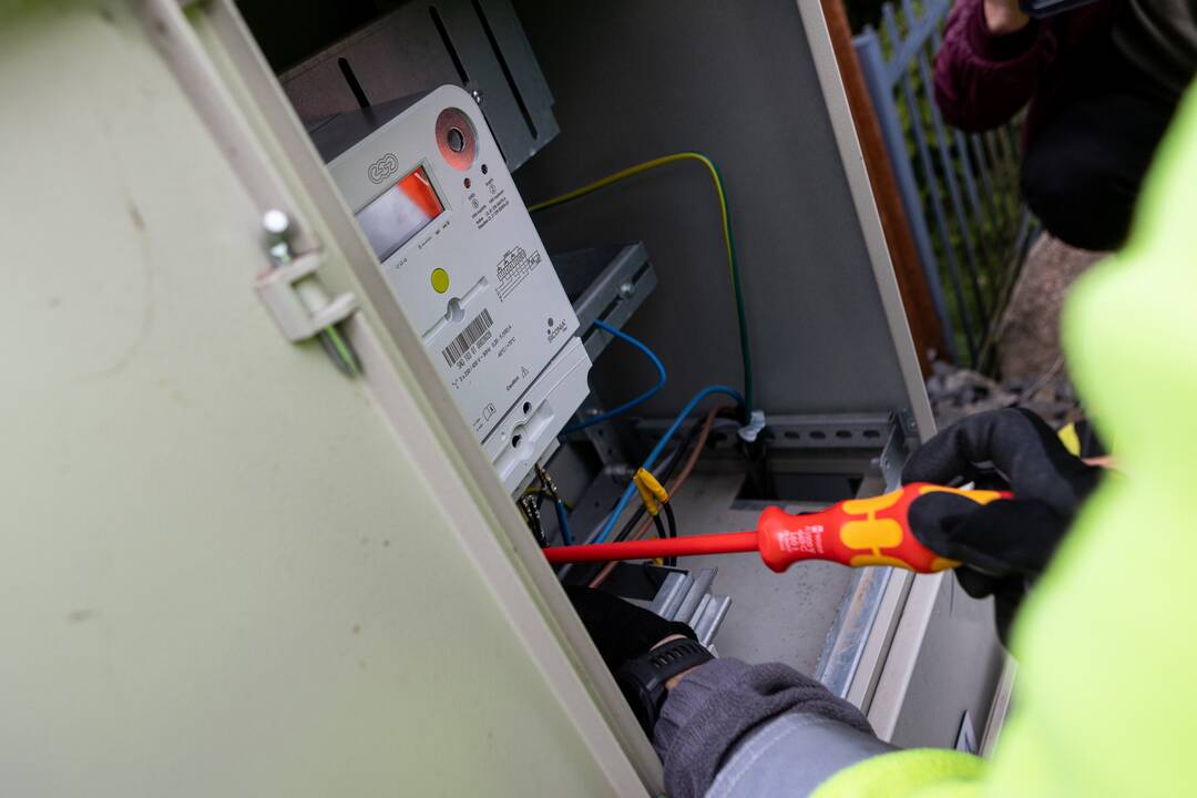ESO pradėjo išmaniųjų elektros skaitiklių projektą