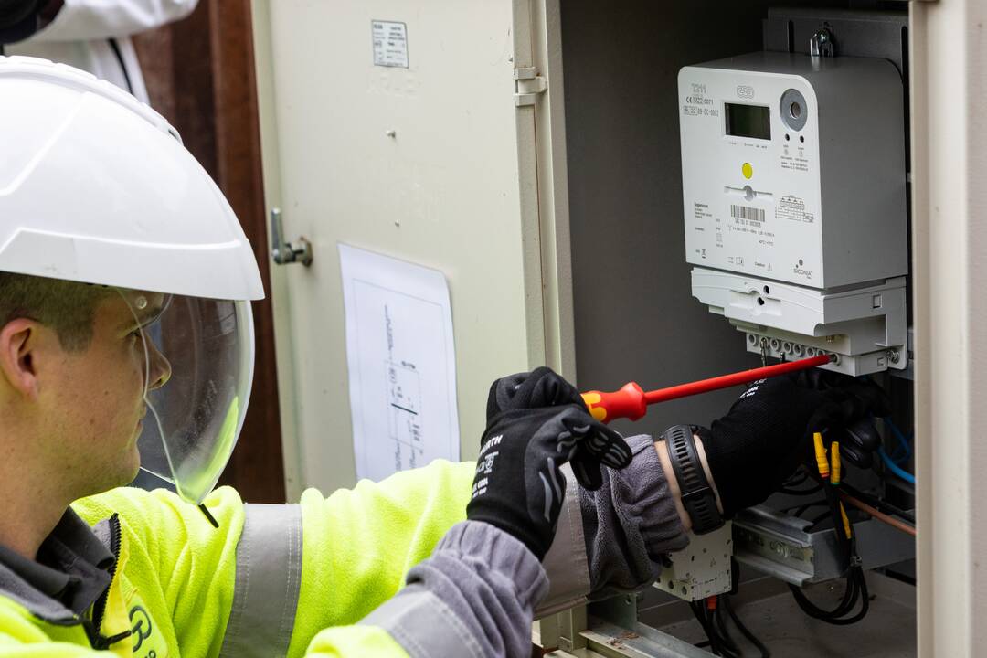 ESO pradėjo išmaniųjų elektros skaitiklių projektą