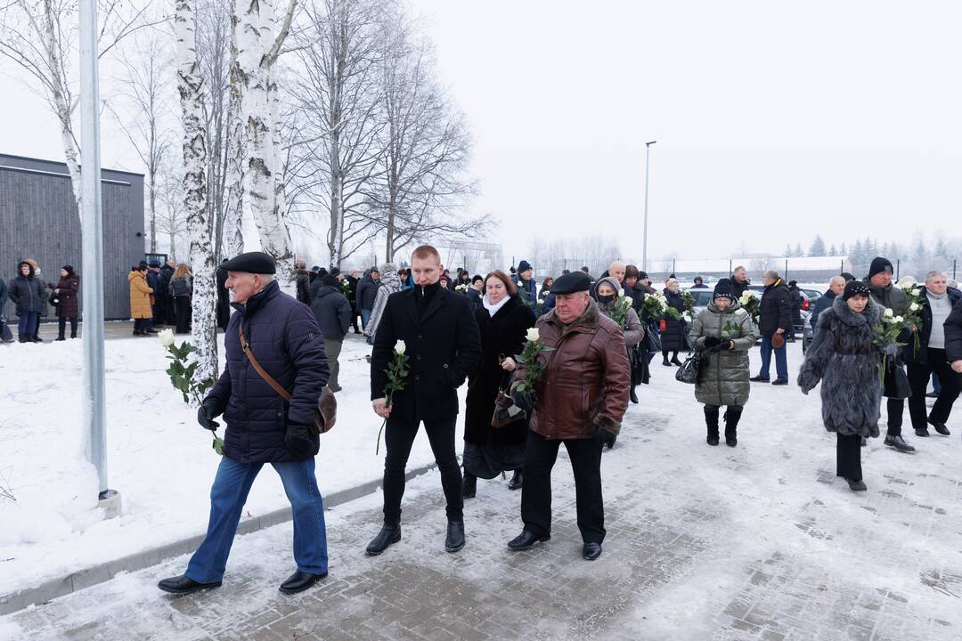 V. Katunskytės laidotuvės