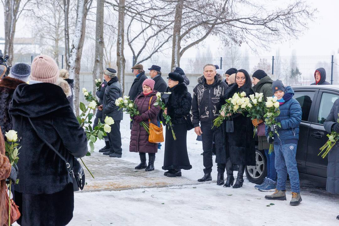 V. Katunskytės laidotuvės