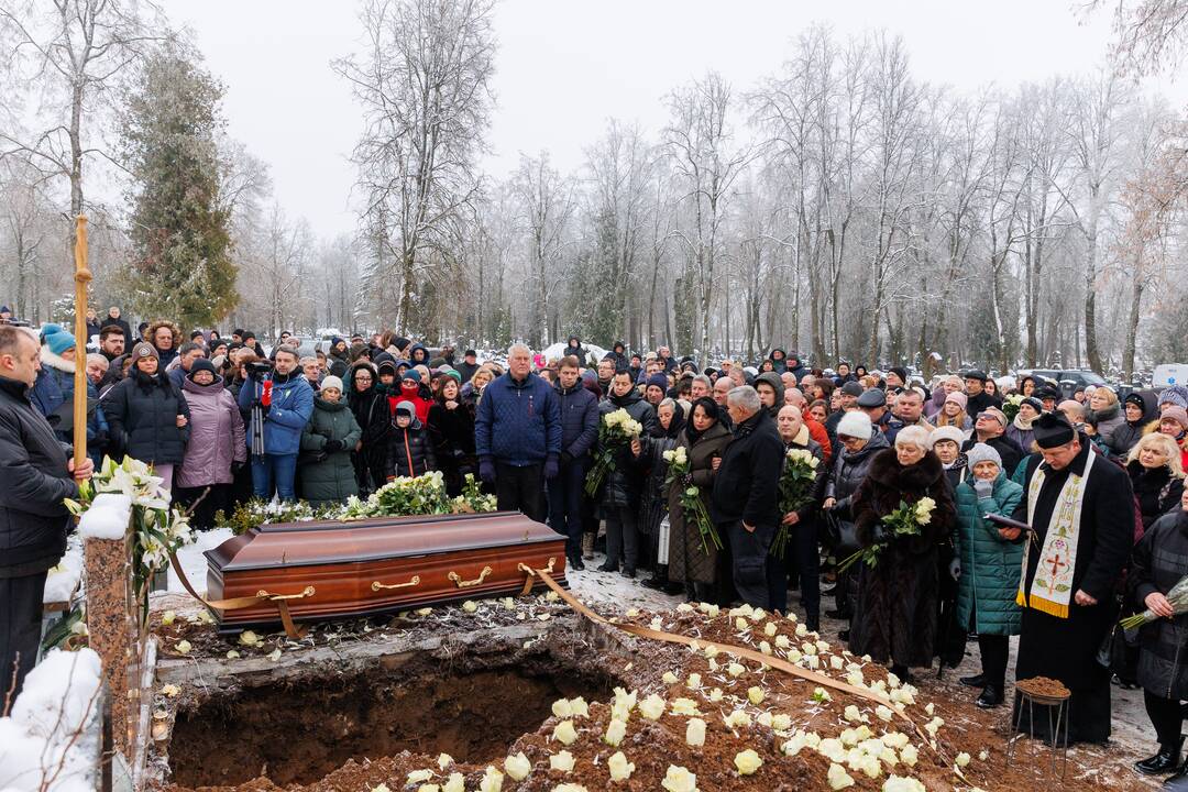 V. Katunskytės laidotuvės