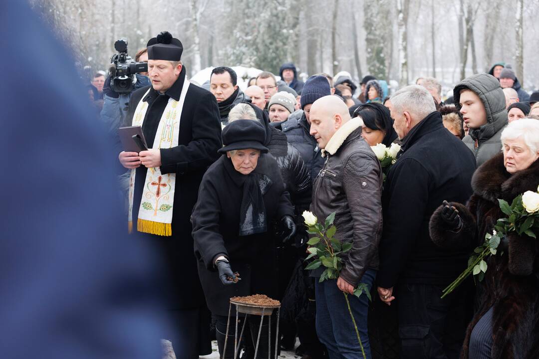 V. Katunskytės laidotuvės