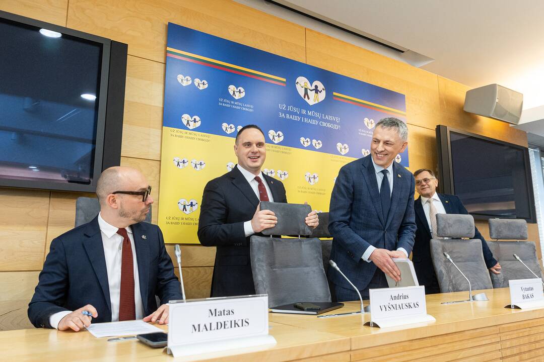Seimo komisijos dėl VSD pranešėjo informacijos spaudos konferencija