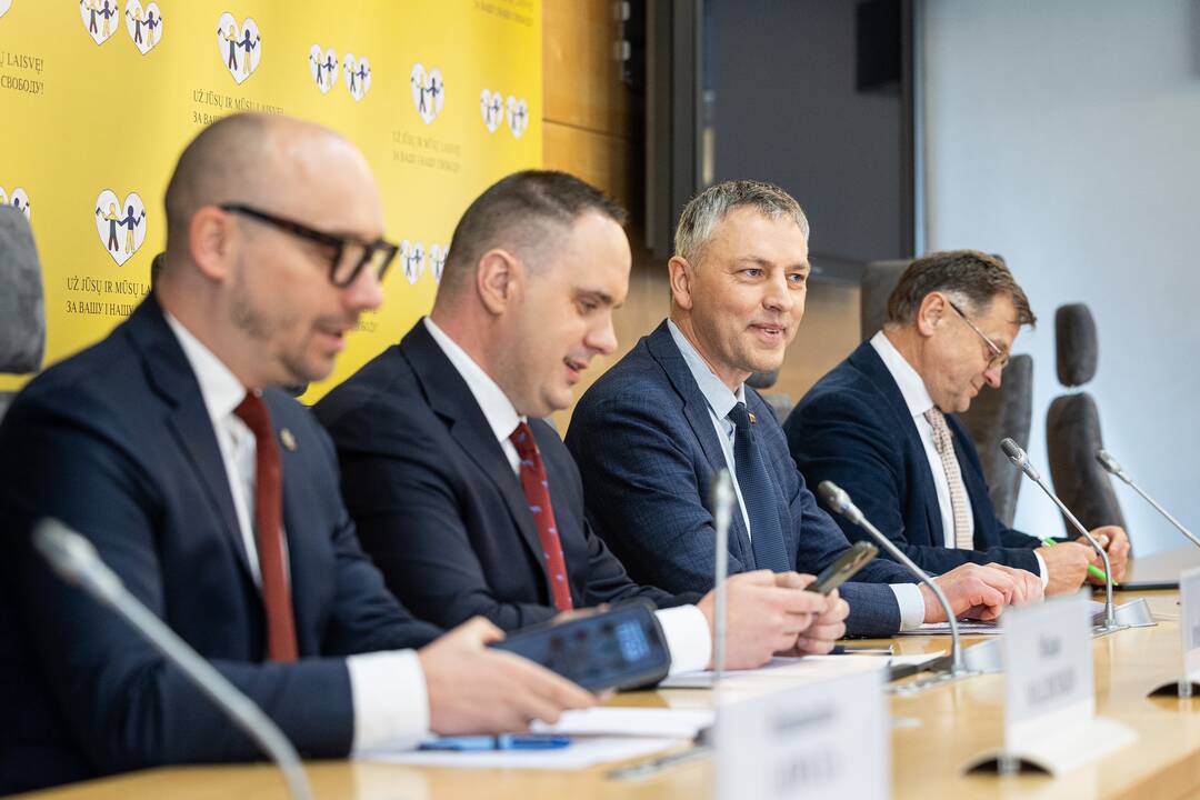 Seimo komisijos dėl VSD pranešėjo informacijos spaudos konferencija