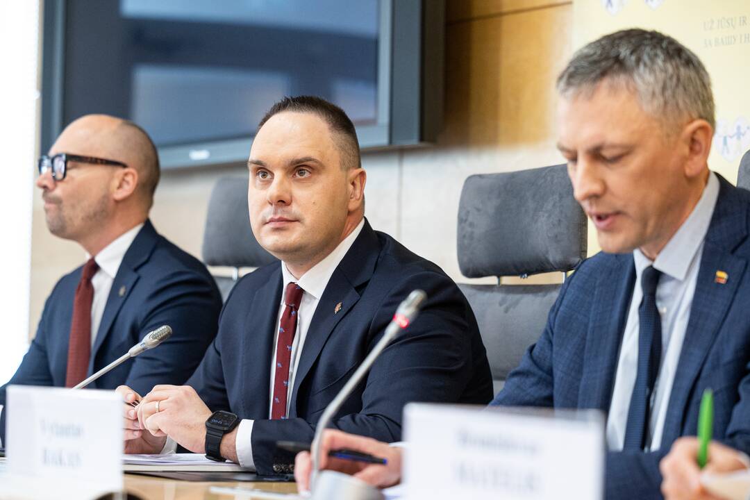 Seimo komisijos dėl VSD pranešėjo informacijos spaudos konferencija