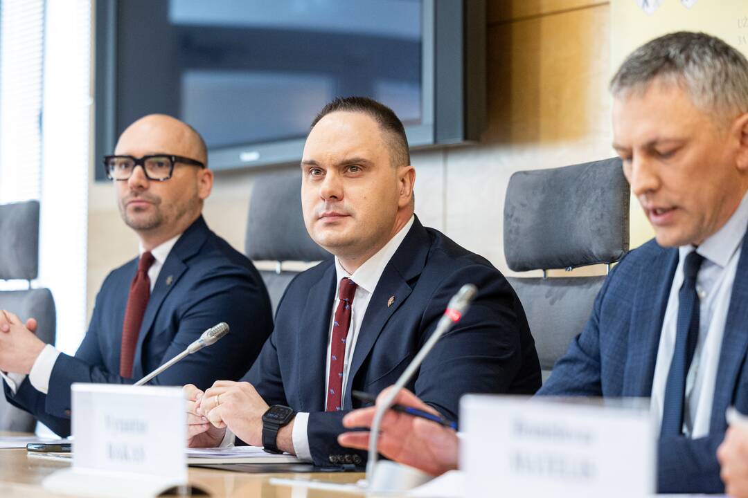 Seimo komisijos dėl VSD pranešėjo informacijos spaudos konferencija