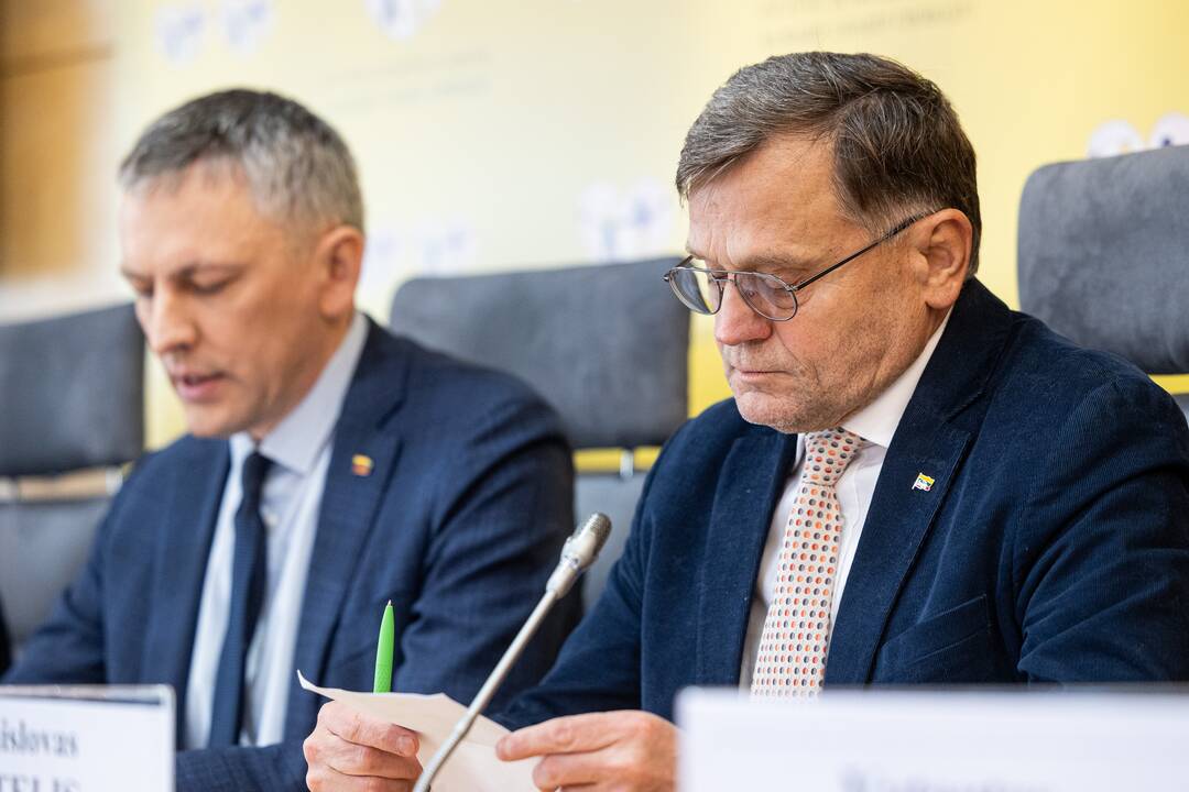 Seimo komisijos dėl VSD pranešėjo informacijos spaudos konferencija