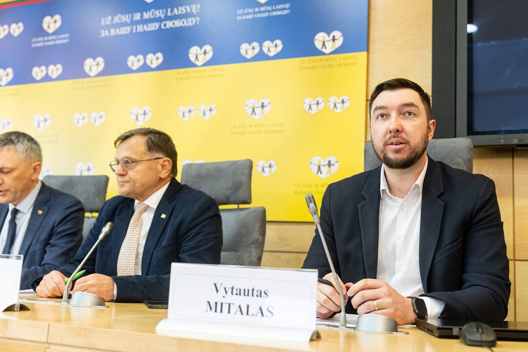 Seimo komisijos dėl VSD pranešėjo informacijos spaudos konferencija