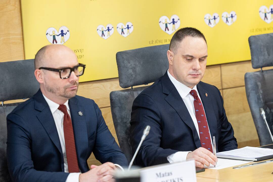 Seimo komisijos dėl VSD pranešėjo informacijos spaudos konferencija