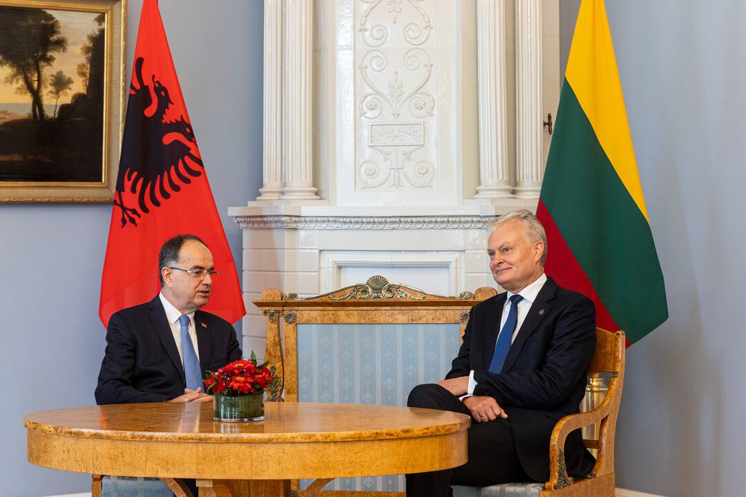 Lietuvoje lankosi Albanijos prezidentas