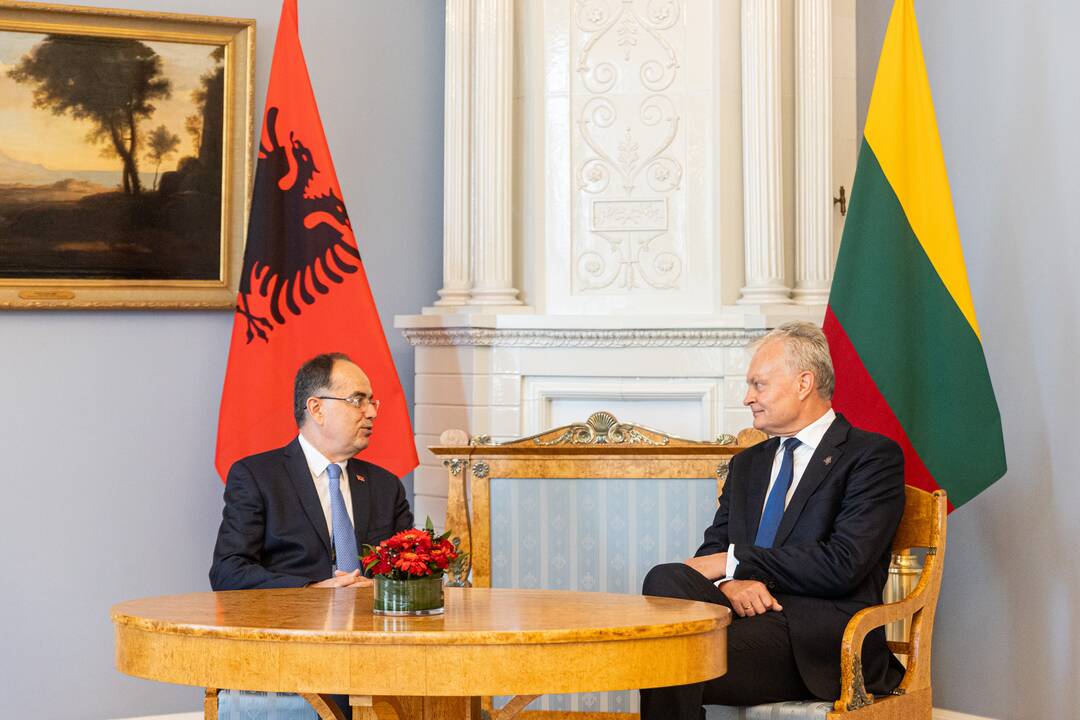 Lietuvoje lankosi Albanijos prezidentas
