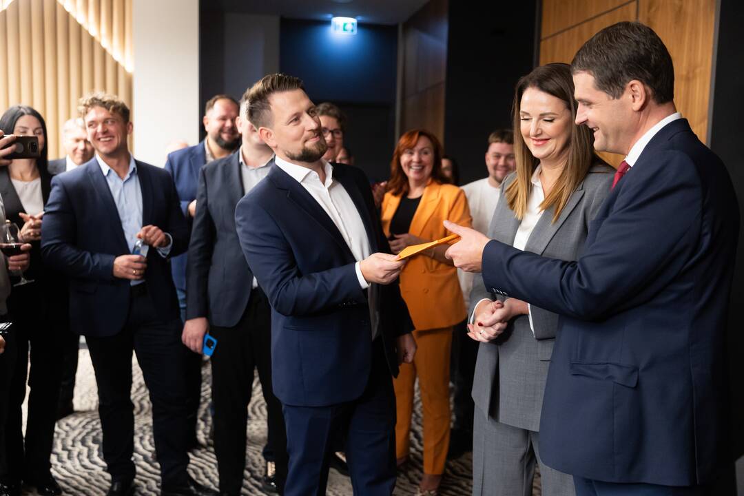 „Nemuno aušra“ laukia rinkimų rezultatų