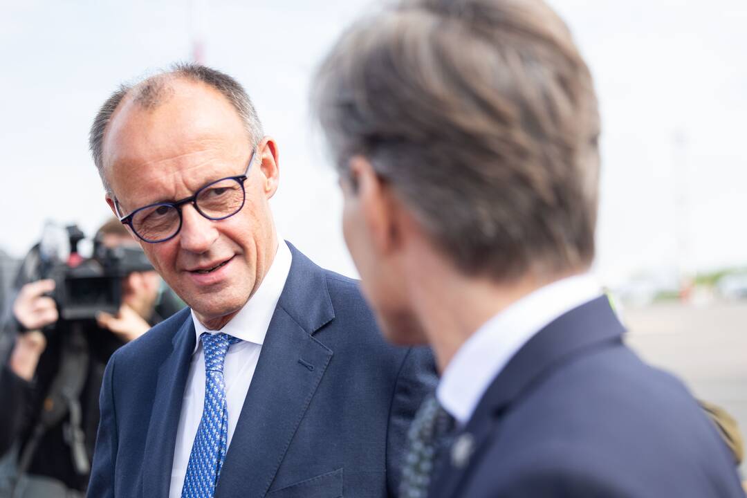 Pirmojo vizito į Lietuvą atvyko Vokietijos kancleris