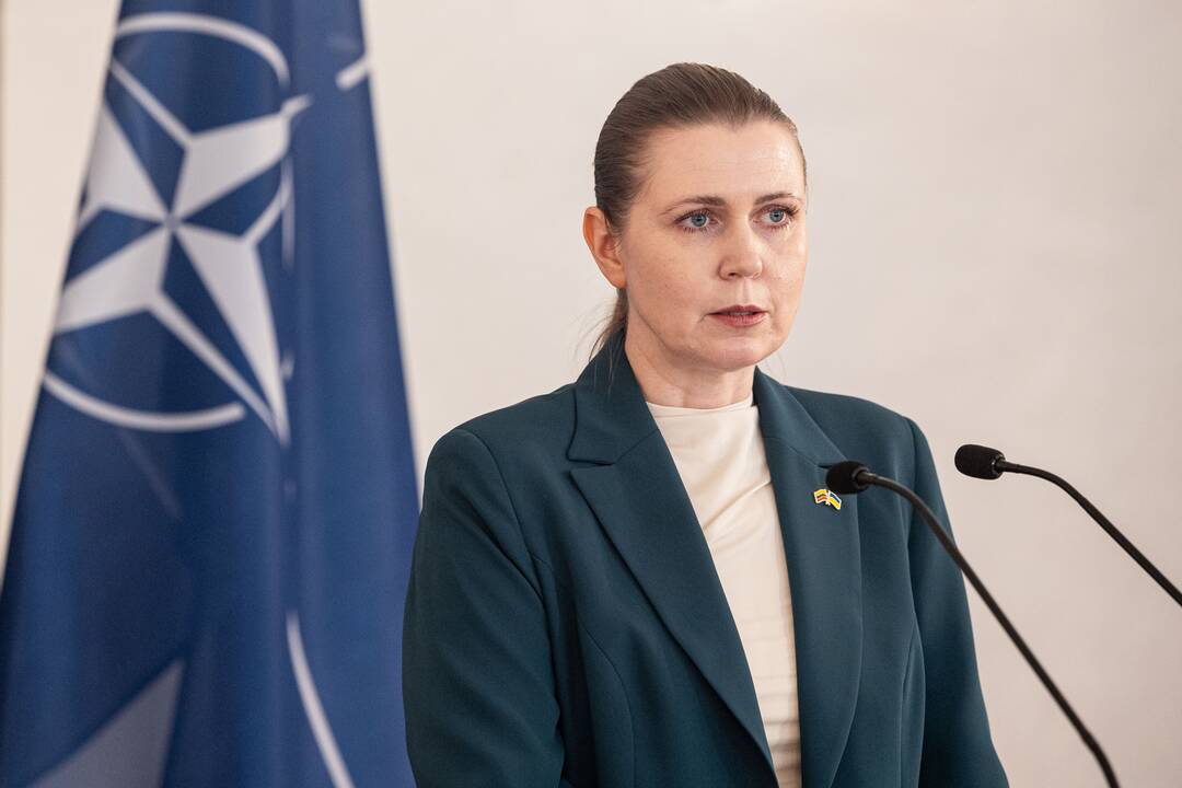 Bendradarbiavimo susitarimo dėl Lietuvos mokinių ir jaunimo pilietinio ir patriotinio ugdymo pasirašymas