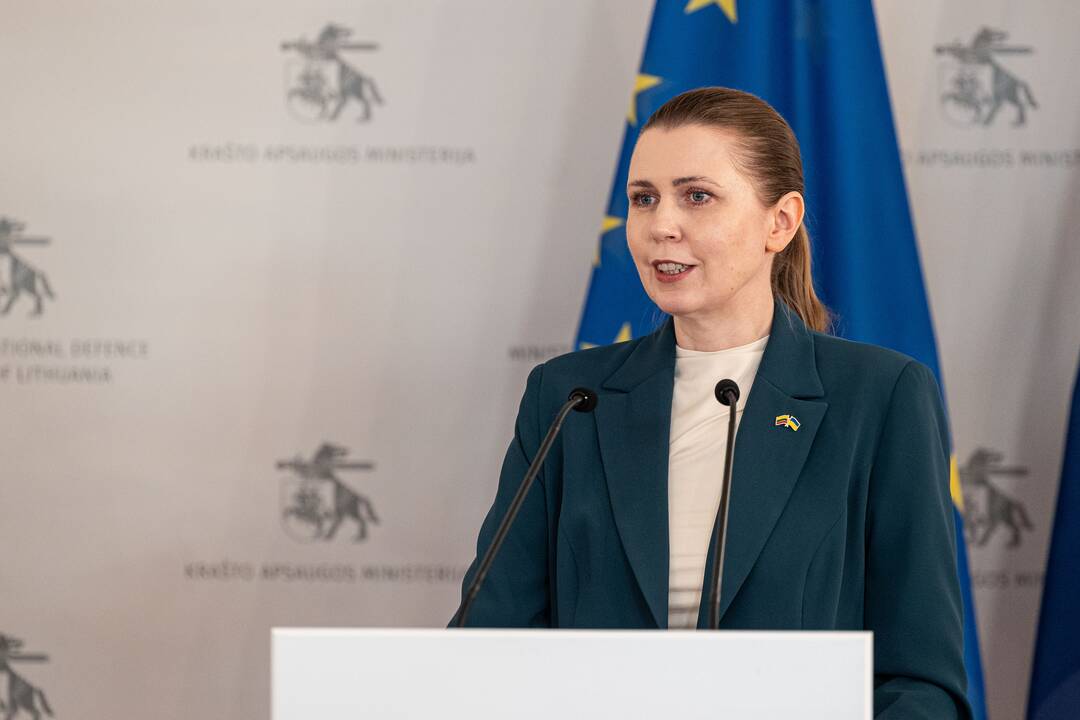Bendradarbiavimo susitarimo dėl Lietuvos mokinių ir jaunimo pilietinio ir patriotinio ugdymo pasirašymas