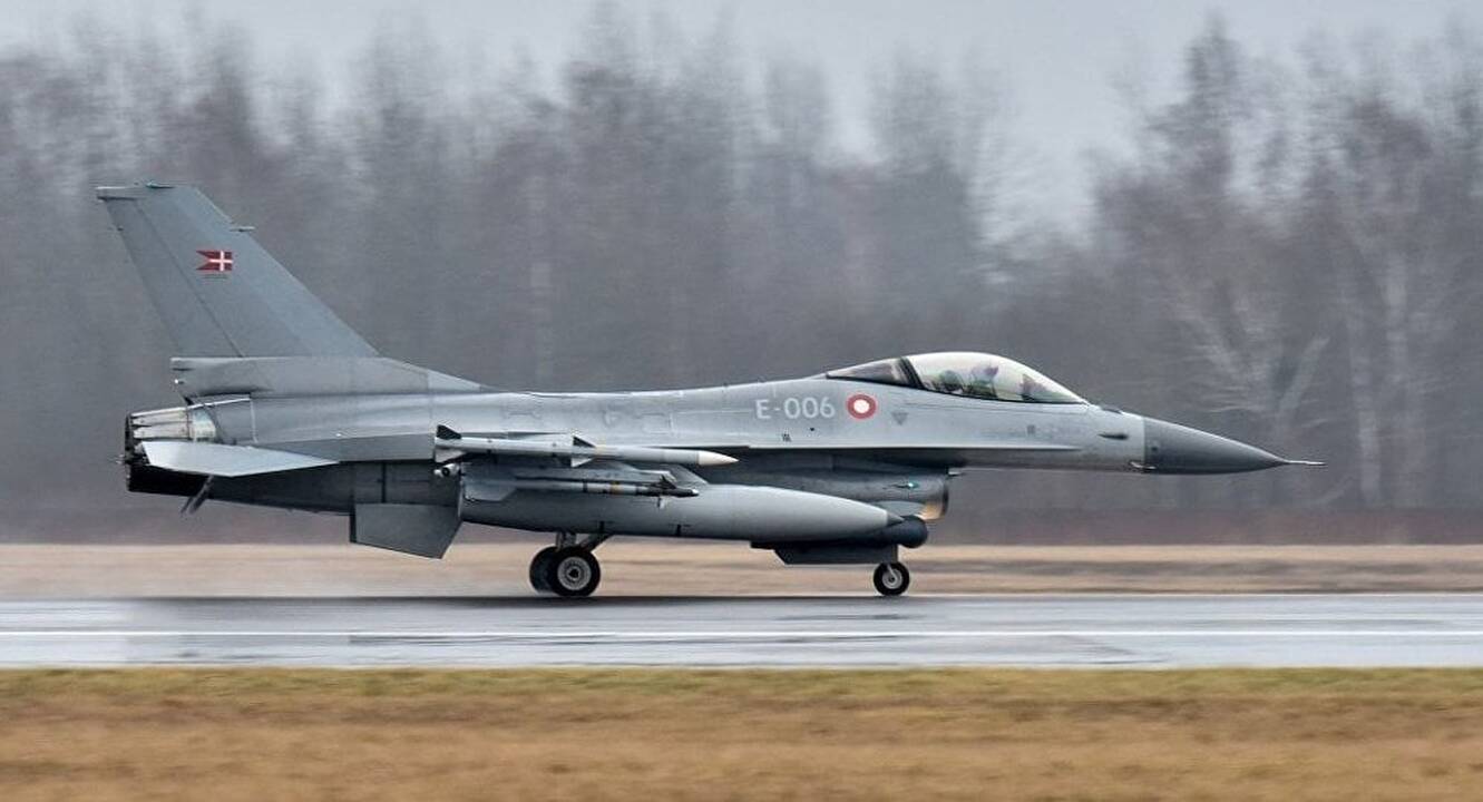KAM ramina dėl virš Vilniaus skraidžiusių naikintuvų